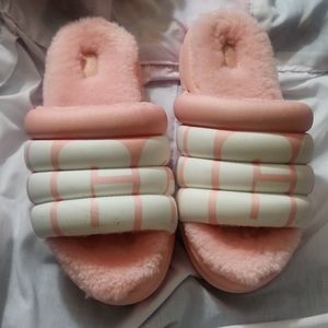 UGG Australia Women's Maxi Slide Logo Platform Slip-On pink Size 8